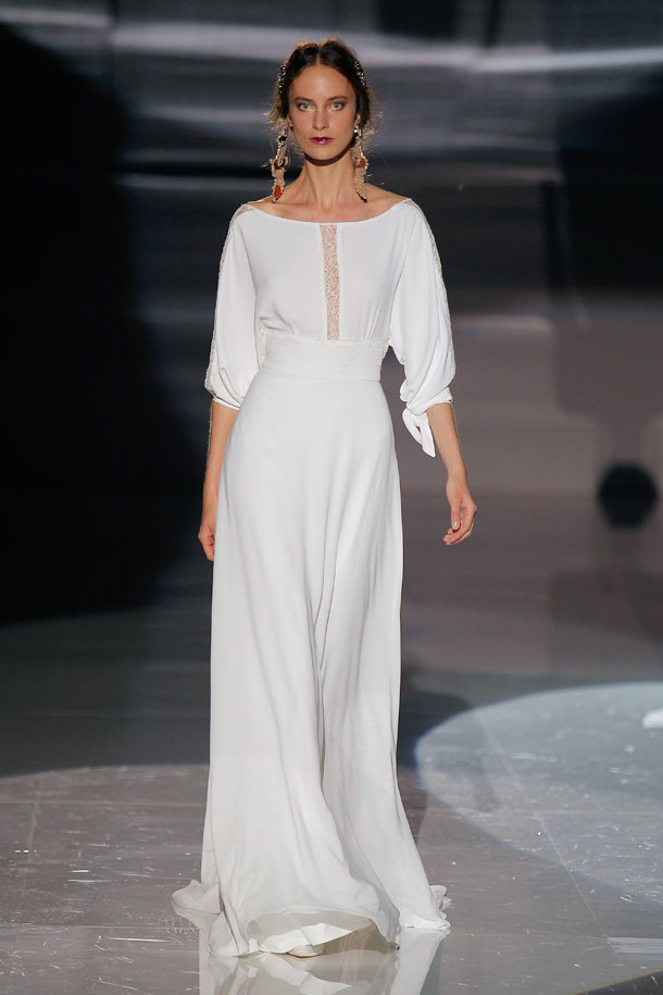 ilovebrides.pt Jesus Peiro 2018 Barcelona Bridal Fashion Week 2017